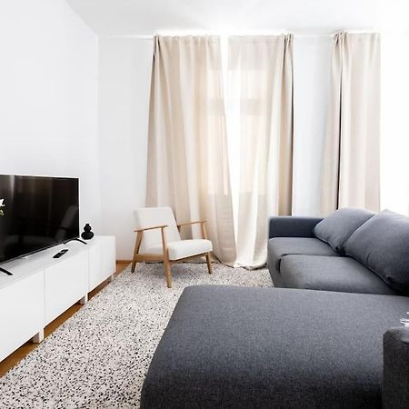 Orestaliving- 3Br On The Daube Canal/Friedensbruecke Wien Exterior foto